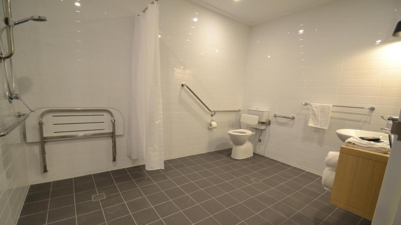 The Astor Suites Goulburn Exterior photo